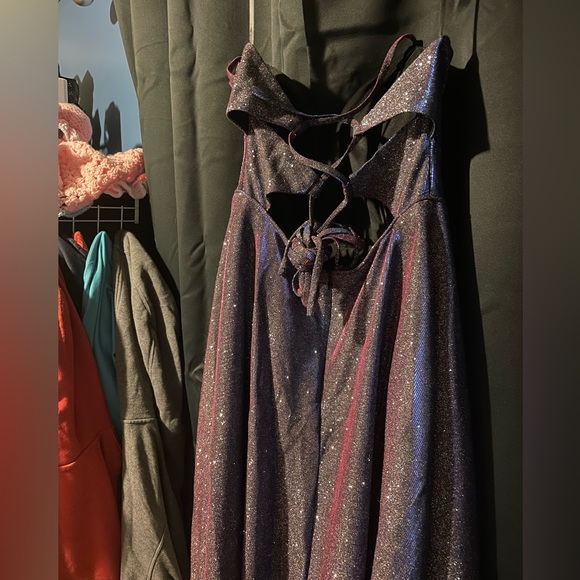 Size 5 Prom Dress - Picture 2 of 5